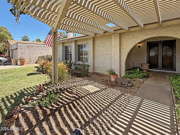 4th image of 10413 N 46TH Avenue