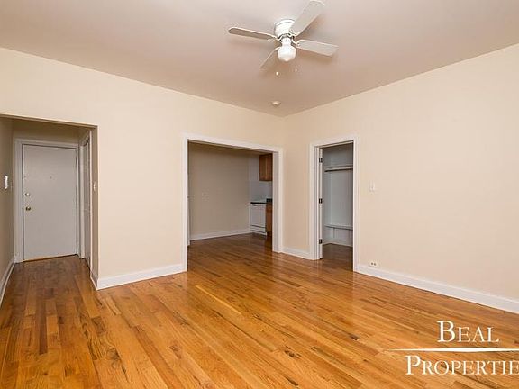 3rd image of 540 W Wellington Ave APT 312