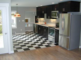 25624 Lake Wilderness Ln SE, Maple Valley, WA 98038
