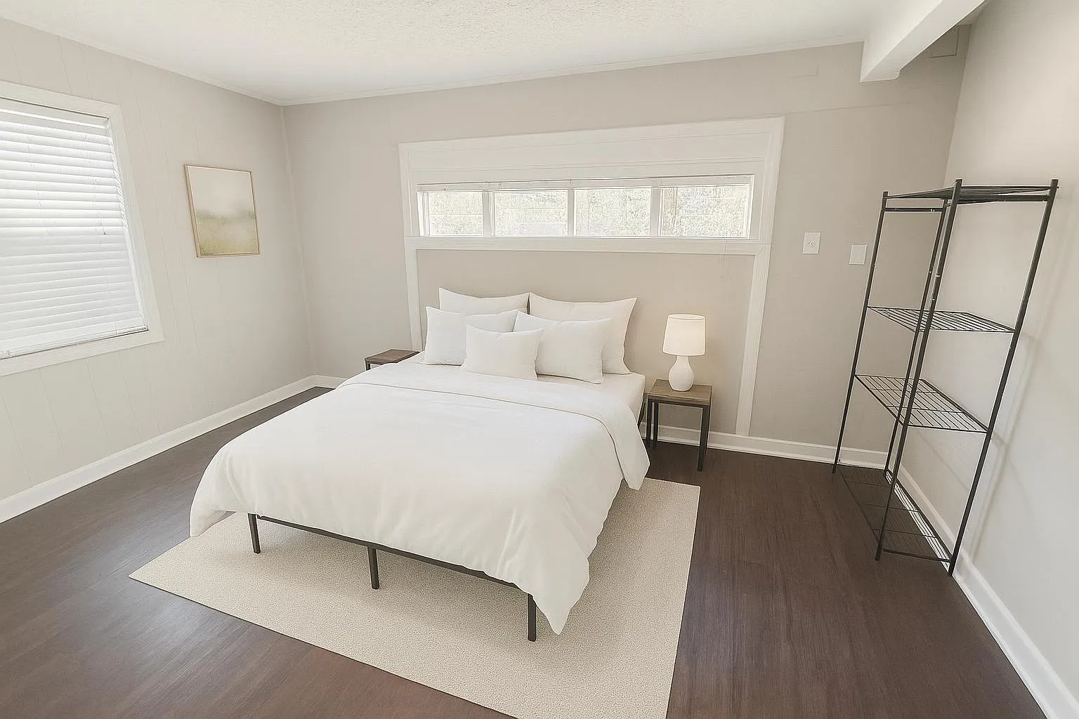 4 bed, 4.0 bath, 2200 sqft, $776 — Photo 1