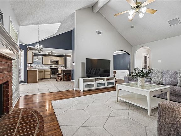 2nd image of 6435 Gillia Cir S