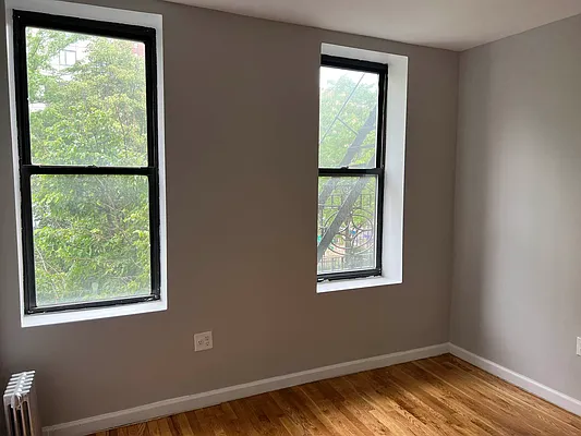 Rented by Premier One Realty LLC | media 18