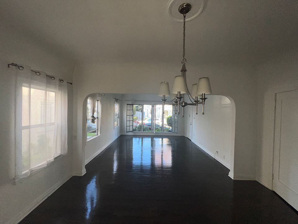 1st image of 340 N Orange Grove Ave #340
