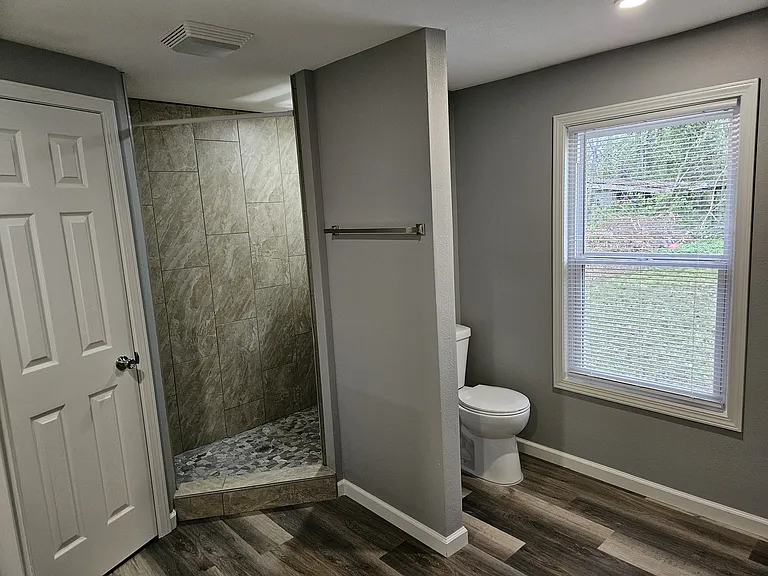 2818 S Rotherwood Ave — Photo 8