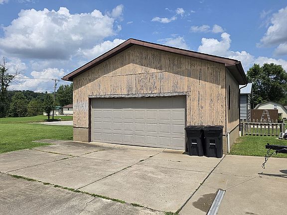 3rd image of 64 Viscose Rd