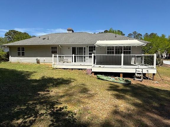 3rd image of 332 Mulberry Lane