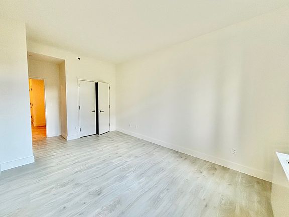 3rd image of 229 W 60th St APT 5J