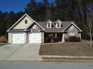 5669 Valley Loop, Fairburn, GA 30213