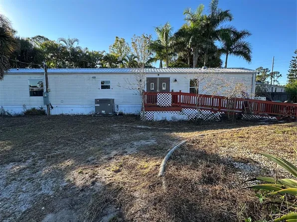 15325 Mapletree Dr, Punta Gorda, FL 33955