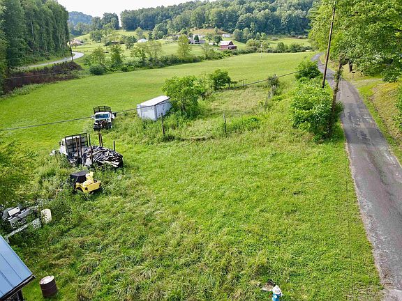 5th image of Glady Fork Rd