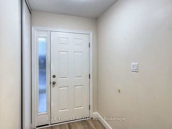 4th image of 690 Little Grey St #100