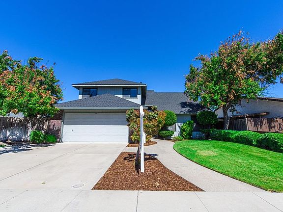 3rd image of 1088 Chianti Ln
