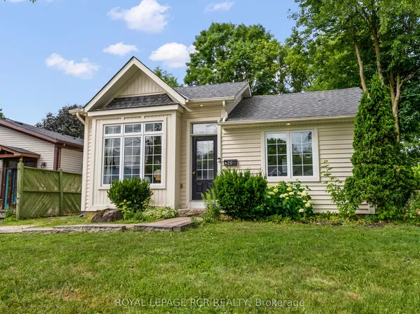 26 Sarah St, Orangeville, ON L9W 2M1