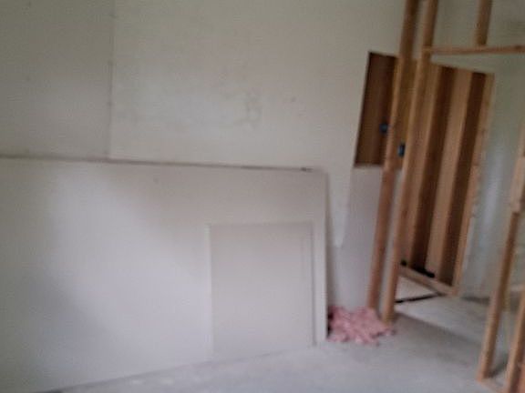 3rd image of 1113 Lee Ave