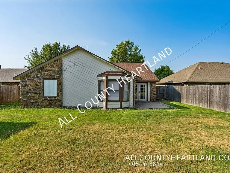 217 Cypress Dr — Photo 21