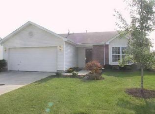 8 S Deer Creek Dr, Amelia, OH 45102