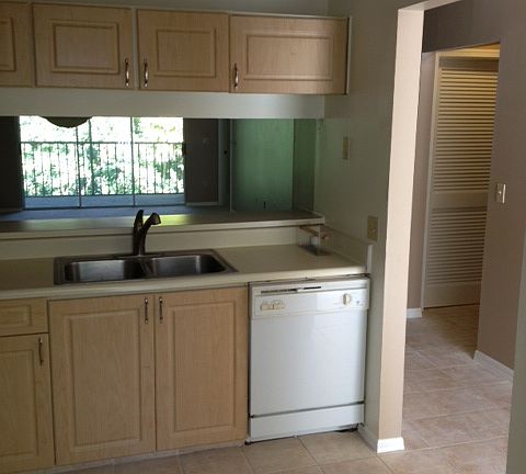 5th image of 5802 Woodmere Lake Cir
