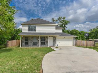 3673 Pin Oak Dr, Conroe, TX 77301
