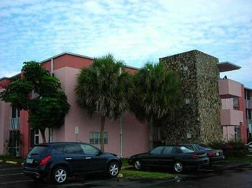 3rd image of 19851 SW 114th Ave APT 106