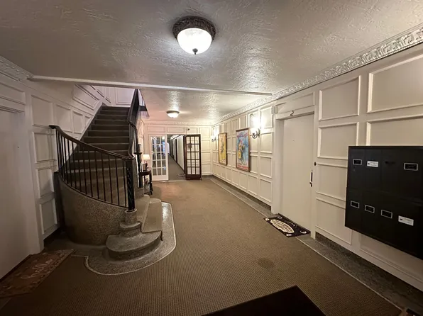 The Drake, 1915 N Prospect Ave #25, Milwaukee, WI 53202