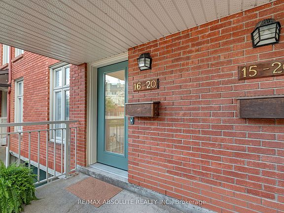 4th image of 20 Charlevoix St #16