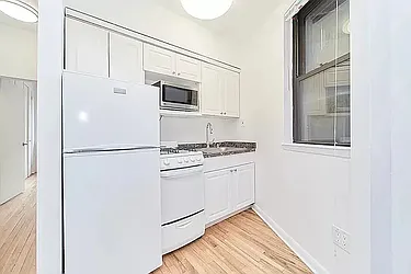 Rented by Living New York