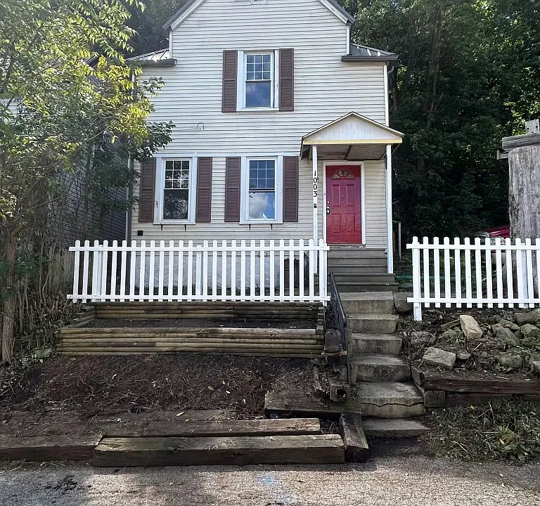 1003 Wayne Ave
