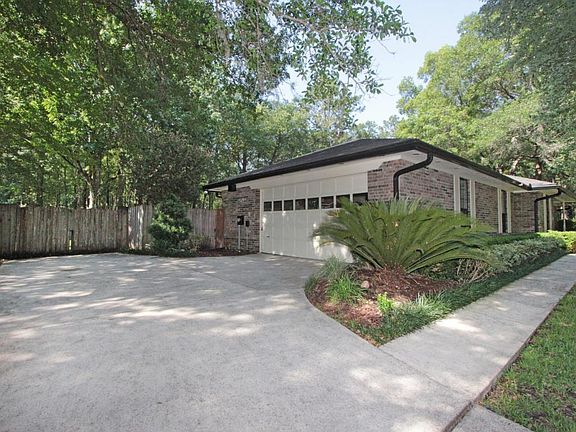 4th image of 8754 Barco Ln