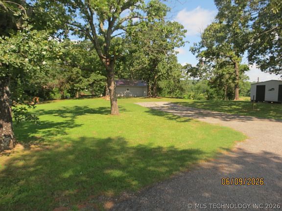 2nd image of 2099 Grantham Rd E