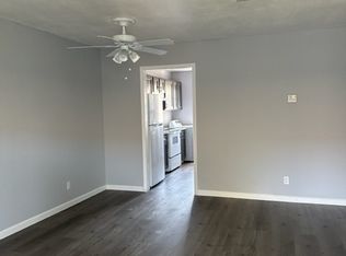 4215 Crow Rd #11243911, Beaumont, TX 77706