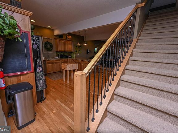 4th image of 254 Winding Trail Ln Unit 7B