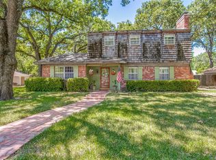 1104 Bryn Mawr St, Corsicana, TX 75110
