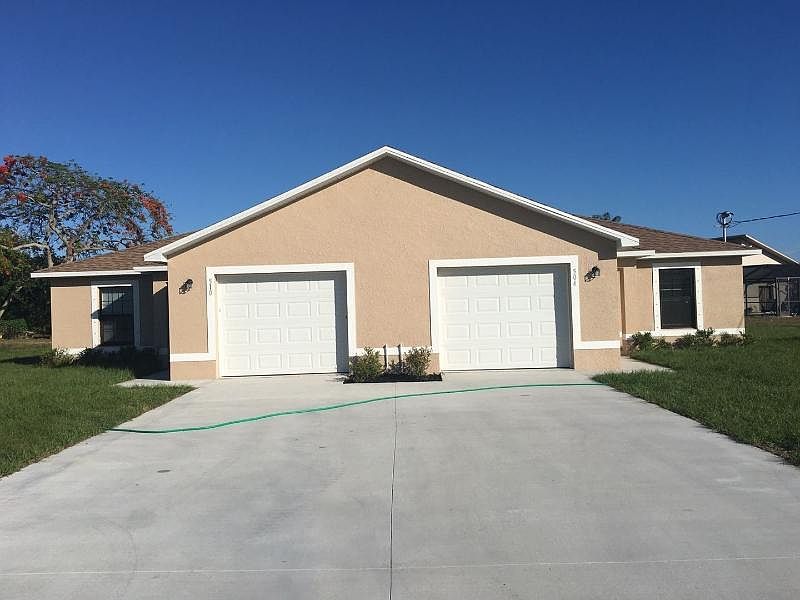 1st image of 621 SE 12th Ct