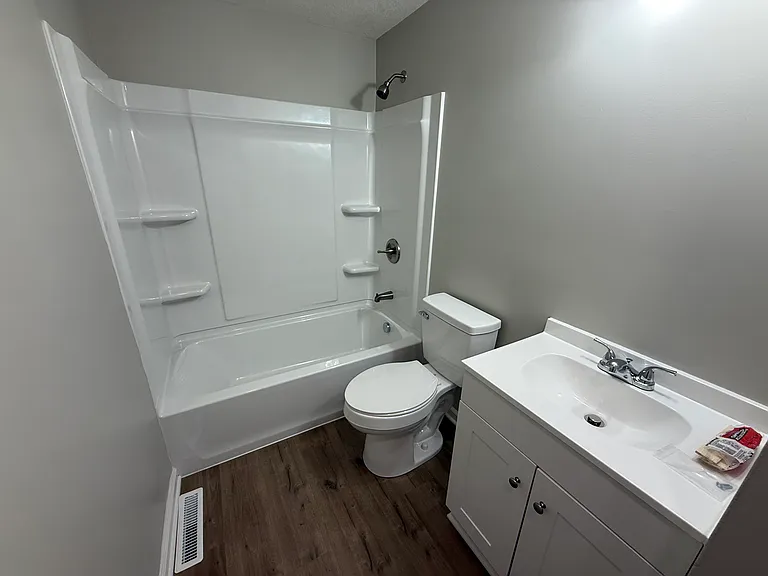 73 Indianhead Dr — Photo 9