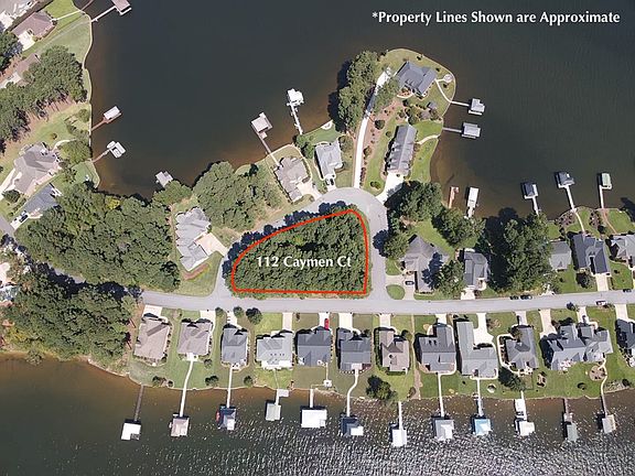 3rd image of 112 Caymen Ct