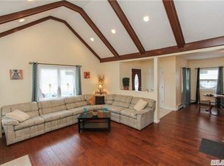 64 Teresa Pl, Hempstead, NY 11550