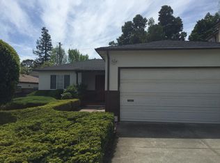 1141 Cabrillo Ave, Burlingame, CA 94010