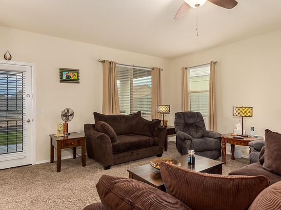 3rd image of 31024 W Weldon Ave