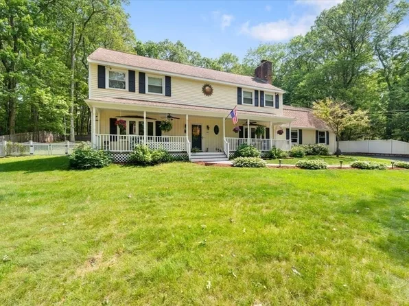 89 Thomas Rd, Ashland, MA 01721