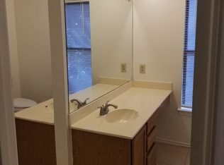 9402 Moonlit Glade Rd, Helotes, TX 78023