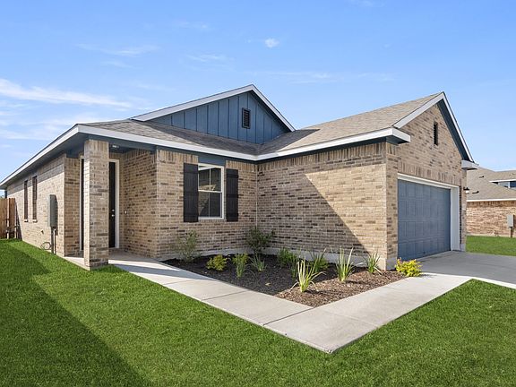 2nd image of 440 Chaste Tree Dr