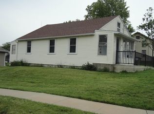 201 1st Ave NE, Epworth, IA 52045