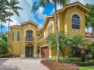 8114 Valhalla Dr, Delray Beach, FL 33446