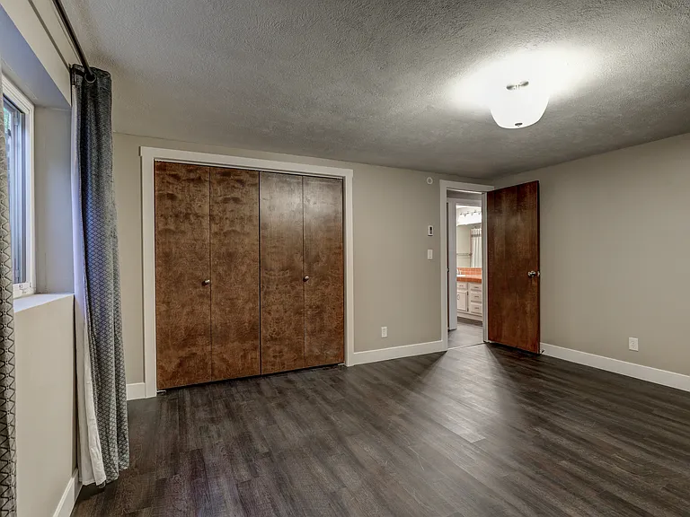 Bedroom #4 (basement)