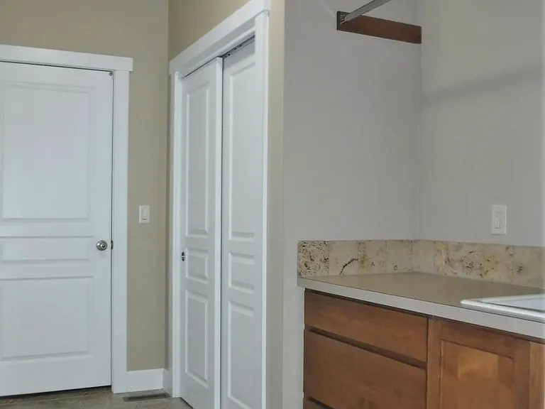 1505 E Daylesford Dr — Photo 19