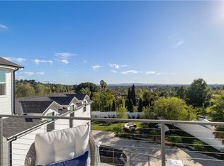 18806 Winnwood Ln, Santa Ana, CA 92705