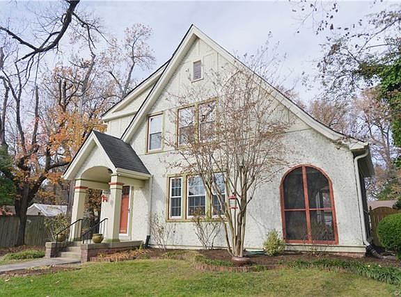 5th image of 1628 Claremont Ave