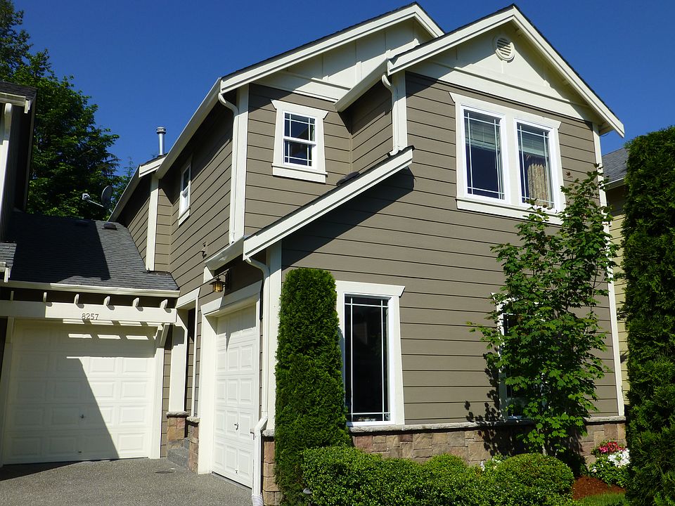 1st image of 8257 233rd Pl NE