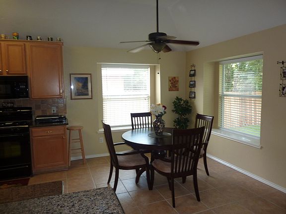 5th image of 3504 Heathcliff Dr