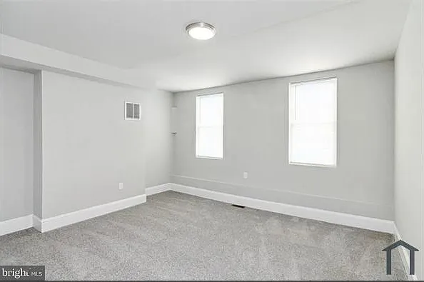 1627 N Caroline St — Photo 27
